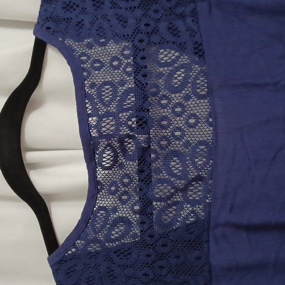 JW Style top - Picture 5 of 5